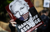 В МВД Великобритании подписали запрос США об экстрадиции Джулиана Ассанжа