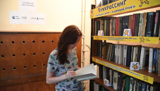 РИА Новости Крым и "Спутник в Крыму" открыли необычную библиотеку РИА Крым