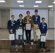 Школьники из Подмосковья вышли в финал чемпионата «Юниор Профи»