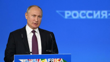 Путин и глава ЦАР обсудили расследование убийства российских журналистов