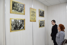 В Челябинске открылась выставка военного фотокора Николая Чижа