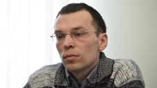 Пошел третий год. Журналист Муравицкий заявил, что суд снова продлил ему домашний арест