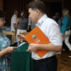 title="740A3563_2.JPG"