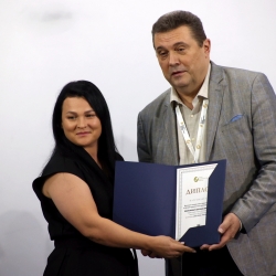title="F02A1680_2.JPG"